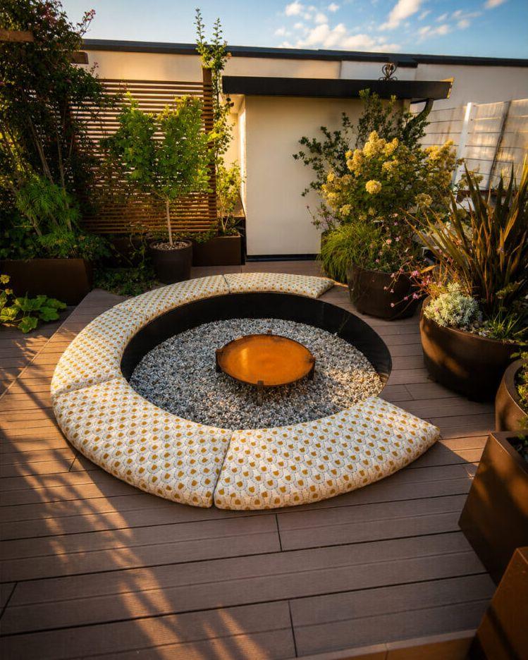 Outdoor upholstery